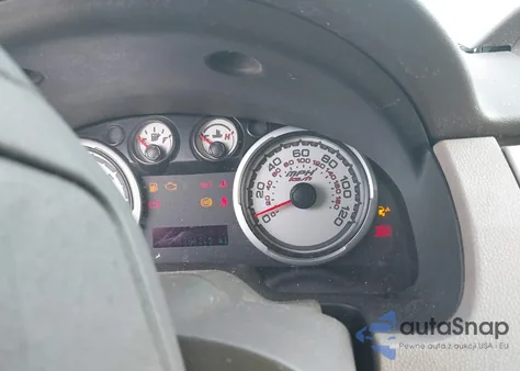 2010 Ford Focus Se z USA, uszkodzony, nr VIN 1FAHP3FN9AW292352